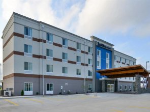 Holiday Inn Express & Suites Effingham by IHG