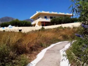 Vrachos Apartments