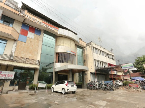 Kharisma Hotel