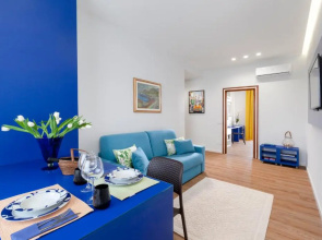 Shabby Chic Seaview Apartments