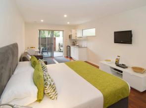 Margaret River Beach Studios
