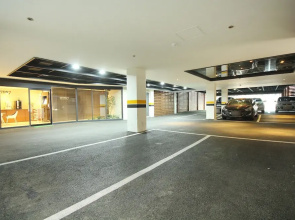 Seven Hotel