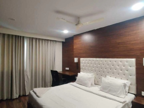 Hotel Rn Grand