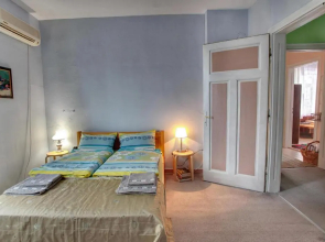 Retro & Friendly Old Town House with a Garden