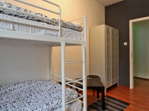 Taban Hostel