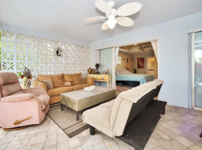 Apollo Beach W/ Pool, Room To Entertain, Pet Friendly! 6 Bedroom Home