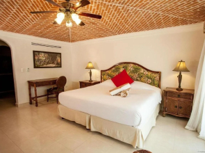 Aventuras Club Hotel Marina
