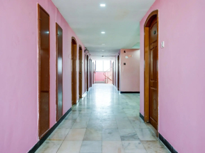 OYO 68201 Hotel Singapore International