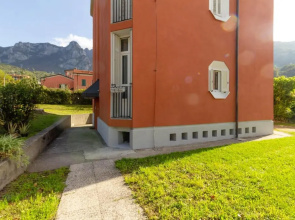 Apartment With one Bedroom in Lecco, With Wonderful Mountain View - Near the Slopes