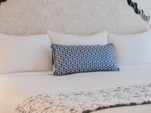 Курорт Paris Las Vegas Resort & Casino