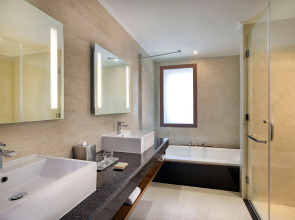 DoubleTree by Hilton Resort & Spa Marjan Island