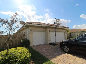 4BR 3BA House in Miami by ASVR-12748