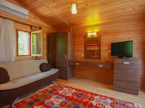 Baris Pension & Bungalows