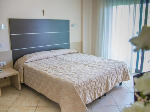 Renzo Hotel