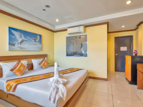 Отель TJ Patong