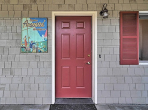 Anacortes Condo - Walk to Town, Marina, + Bay!