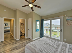 Luxe 'cozy Crab Shack' w/ Porch in Indian Beach!