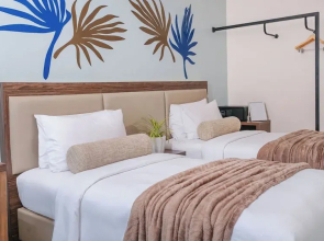 City Getaway in the Heart of Entertainment City