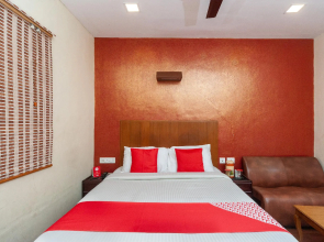 OYO Townhouse 508 Lake View Park