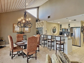 514 Harbor Drive Townhouse #8 3 Bedrooms 2 Bathrooms Townhouse