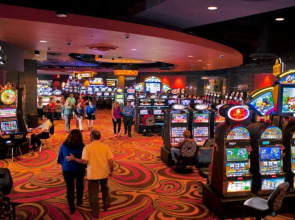 Holiday Inn Express & Suites Eagle Pass by IHG