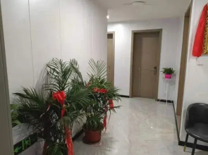 Beizhen Hongyunyuan Cinema Hotel