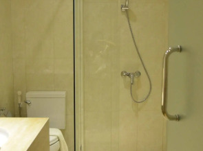 The Scenery City Hotel