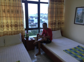 Pineapple Hotel