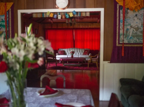 Quiet Mind Lodge Retreat & Spa  Sequoias
