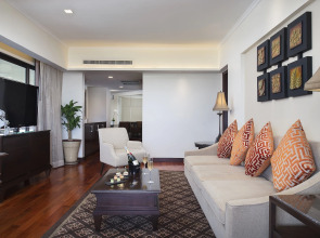 Anantara Riverside Bangkok Resort