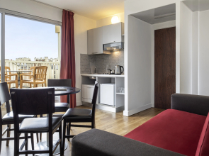 Adagio Access Paris Eiffel Aparthotel