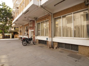 Lloyds Serviced Apartments, Near Music Academy