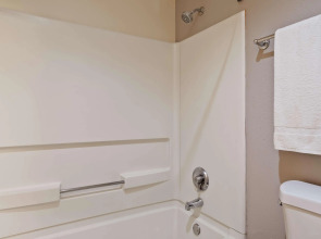 SureStay Hotel by Best Western Albuquerque Midtown