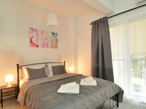 Metaxourgeio A, A Minimal Apartment