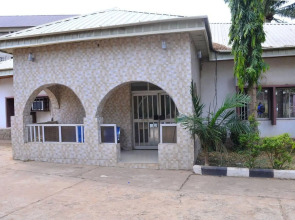 Kenfeli International Palm Beach Hotel