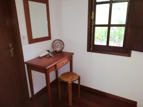 House With 2 Bedrooms in Camacha, With Wonderful Mountain View, Enclos