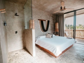 Dos Mares Barefoot Luxury
