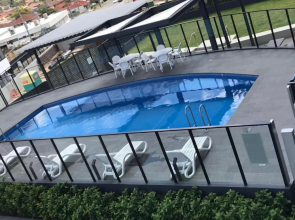 Elegant Design 2 Bed 2 Bath Apartment In Liverpool