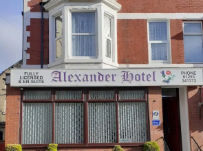 Alexander Hotel