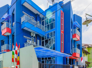 RedDoorz Syariah near Metropolitan Mall Bekasi