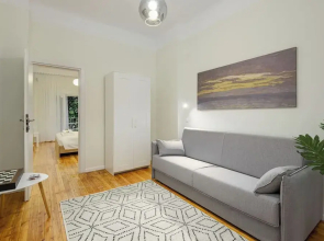 Trentatre, Nilie Hospitality MGMT