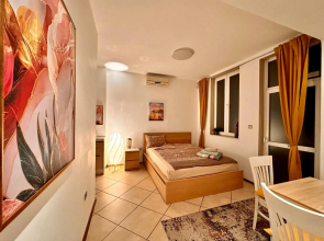 Private Studio Center Opera and Nevski Cathedral