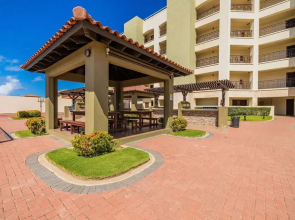 Fantastic 1BR Condo w Amazing Views Amenities