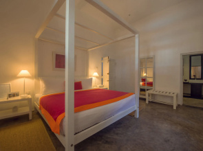 Taru Villas - 906 - Hikkaduwa