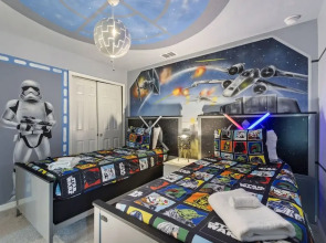 Rear Views, Spa, Games Room, Pet Friendly, Resort Amenities 8 Bedroom Villa