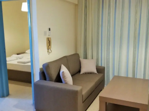 304 Carisa Holiday Flat