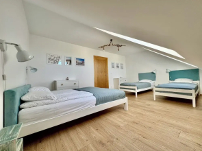 Victoria by Q4Apartments