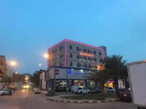 Al Rawnaq Palace Hotel