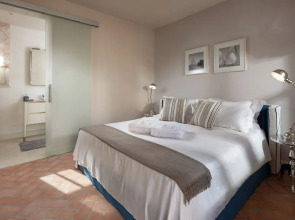 Classicly Constructed Villa in Vabriga With Pool
