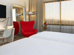 Отель NH Collection Barcelona Gran Calderón